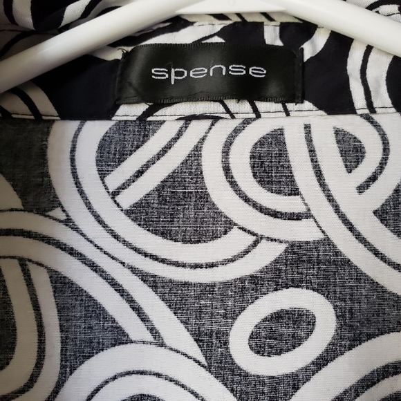 Spense Black & White Zippered Blouse - Picture 2 of 3